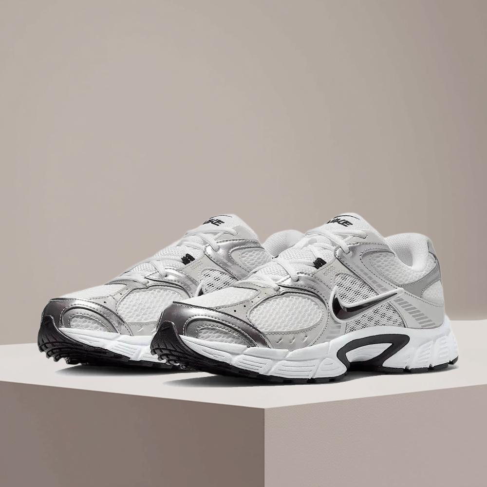Men'S Shoes V5 Rnr - حذاء Nike V5 RNR عصري ومتعدد