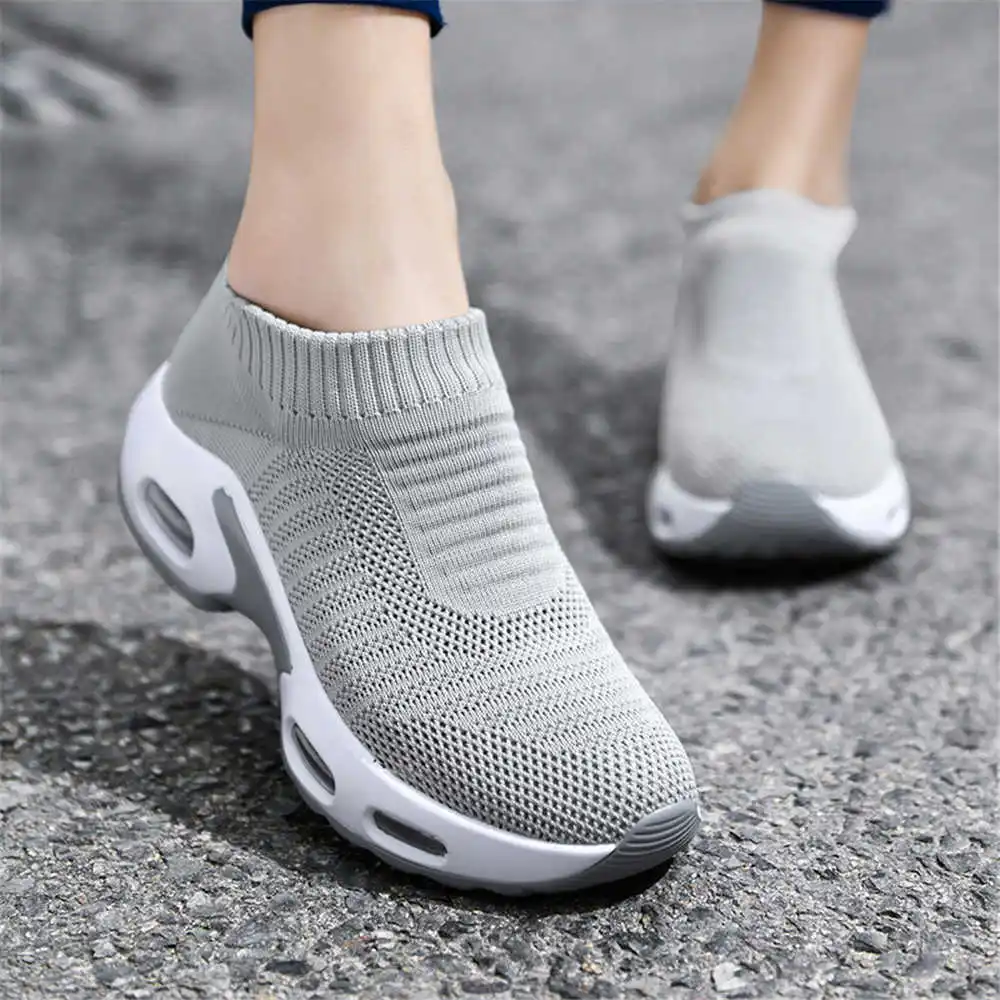 أحذية كعب نسائية كبيرة الحجم ر - مراجعة Casual Sneaker Low وسعره