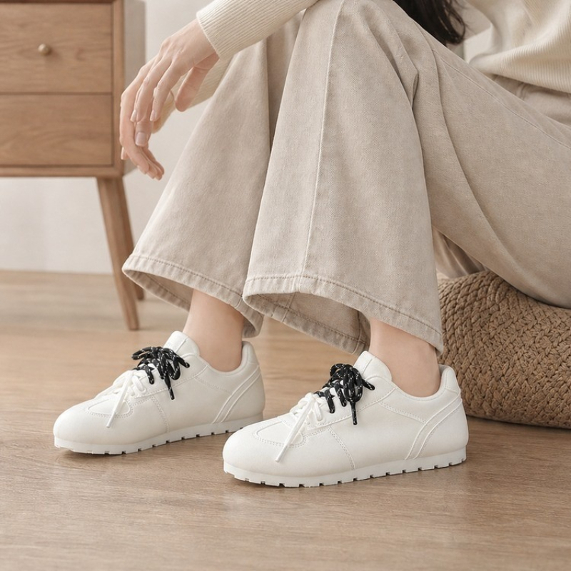 أحذية رياضية نسائية بيضاء كبير - مراجعة Casual Sneaker Low وسعره