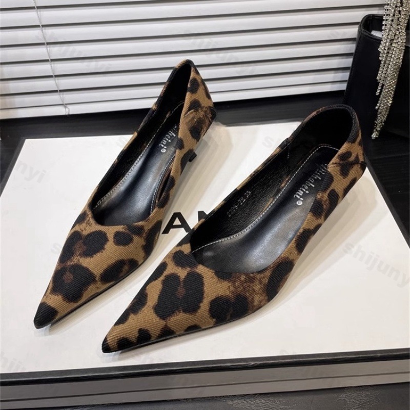 المرأة عالية الكعب براءات الاخ - مراجعة Dress Shoe Pointed وسعره
