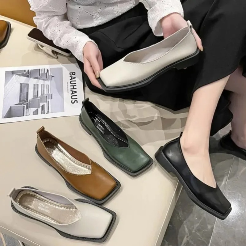 أحذية نسائية رومانية بكعب منخف - مراجعة Casual Sneaker Low وسعره