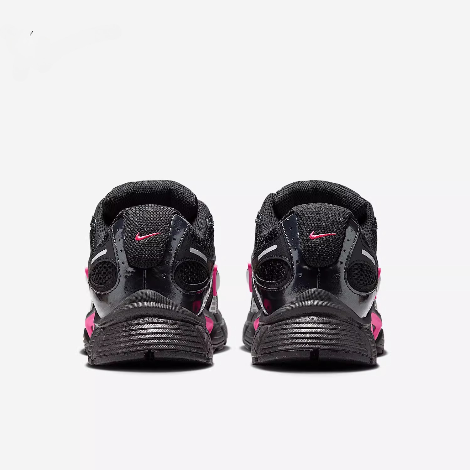 حذاء الجري الرجالي Nike V5 RNR - مراجعة Men'S Shoes V5 Rnr وسعره