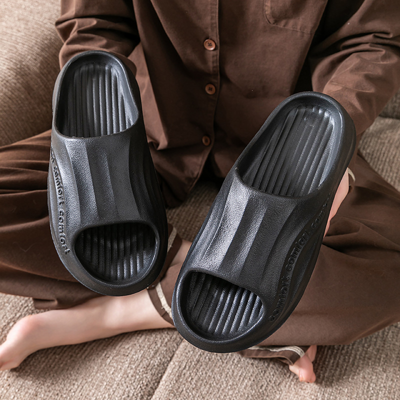 شباشب صيفية للنساء والرجال من  - مراجعة Men'S Shoes Lightweight وسعره